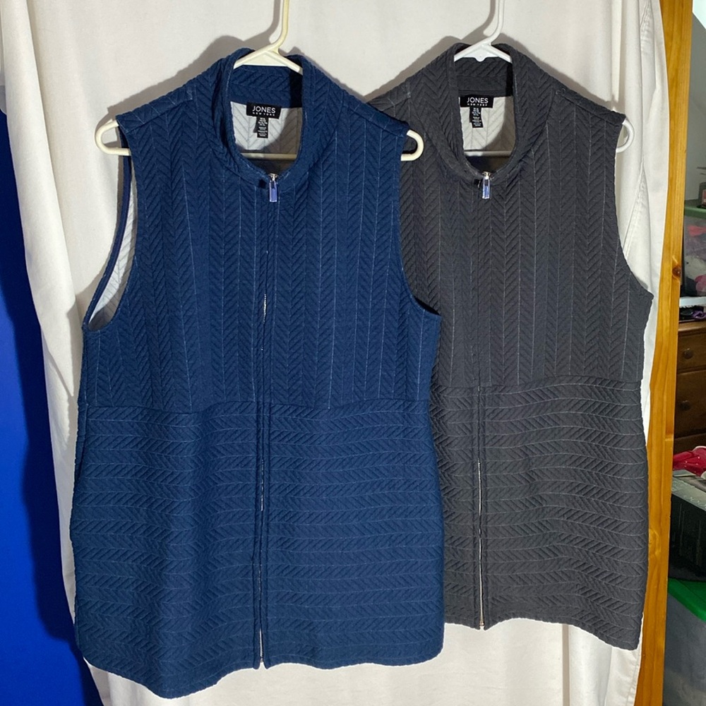 Jones New York, women’s vests, size XL
